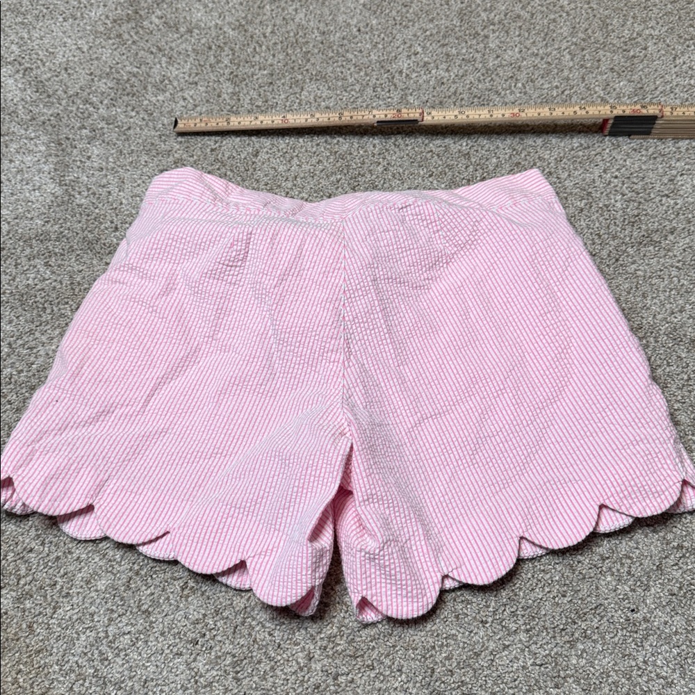Lilly Pulitzer Buttercup Pink Seersucker Scallop Hem Shorts Size 00 - Picture 16 of 16
